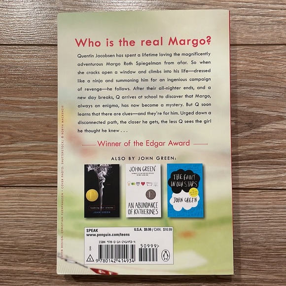 📚 5/$20 📚 Paper Towns - Picture 2 of 2